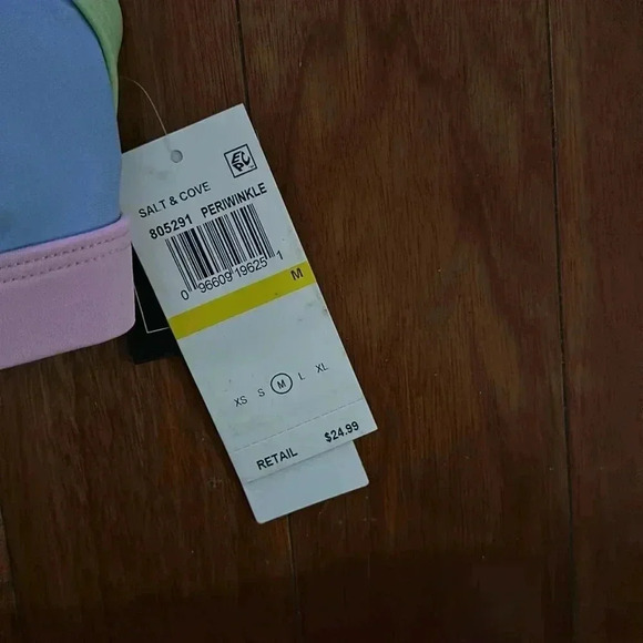 Salt + Cove swim top - Picture 2 of 4